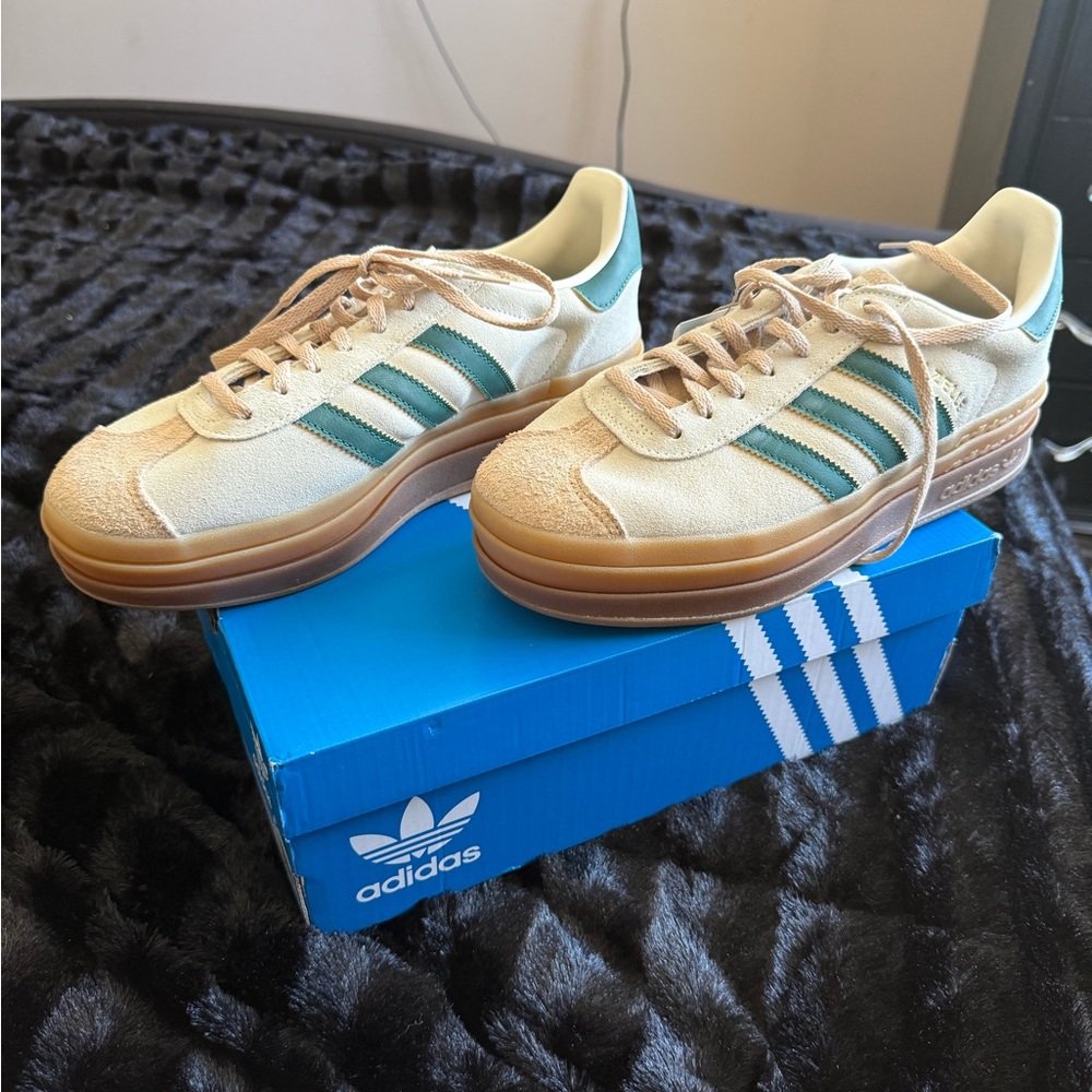 Adidas Gazelle Bold Women’s 9 1/2